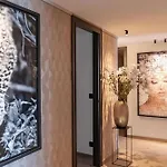 Apartamento 1973 - Luxurious Waterfront Croisette *
