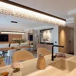 1973 - Luxurious Waterfront Croisette Apartamento
