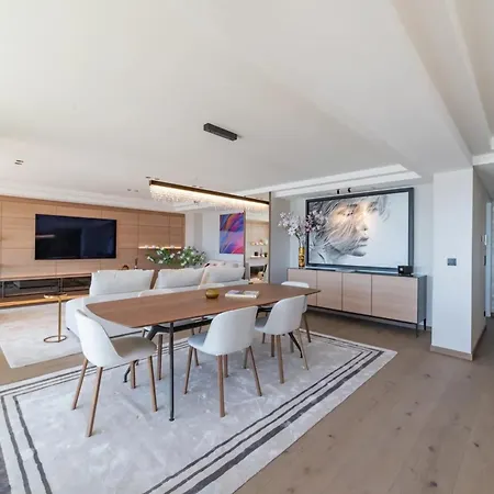 1973 - Luxurious Waterfront Croisette Appartement Cannes