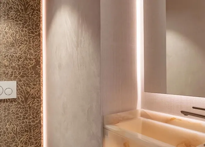 1973 - Luxurious Waterfront Croisette Apartmán