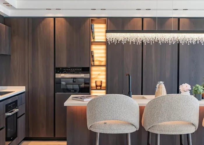 1973 - Luxurious Waterfront Croisette Apartmán *